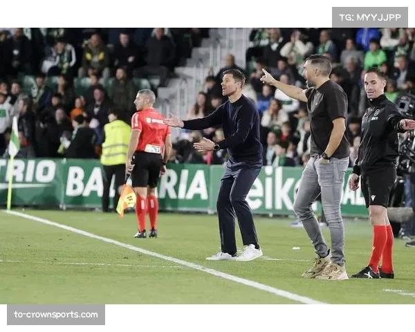 阿隆索帅位风波后获球员支持 更衣室稳定成皇马反弹基础